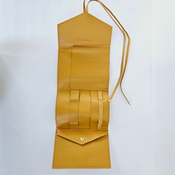 Glass Ladder & Co. Bags Katherine Tech Vegan Leather Organizer Travel Roll Honey - Picture 12 of 14